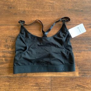 NWT Momcozy Hands Free Nursing Bra Accessory
